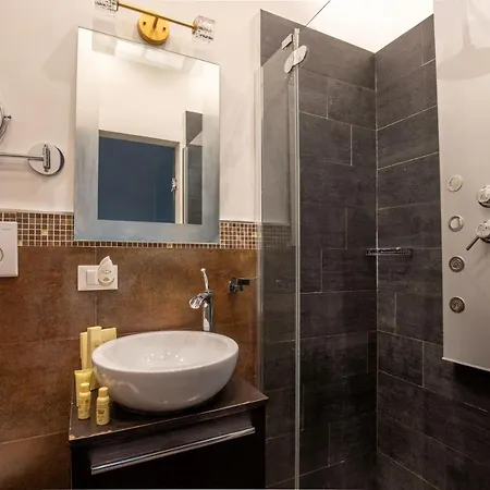 Relais Nazionale 18 Bed & Breakfast 4*